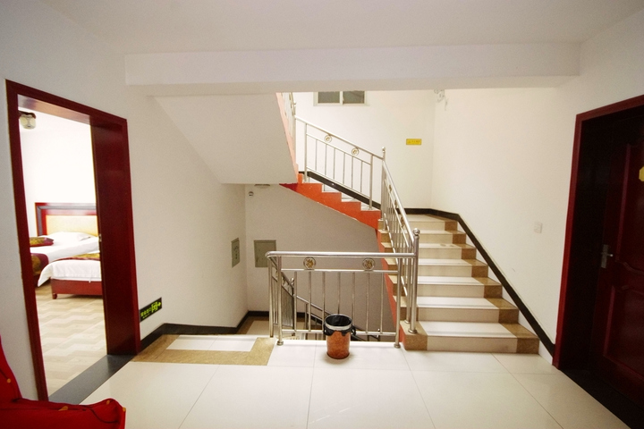 Leshan Hongxiu Hotel