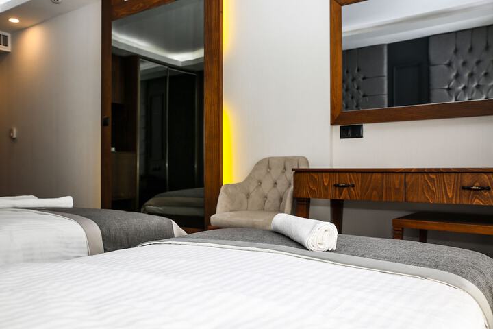 Room 15 of 31
