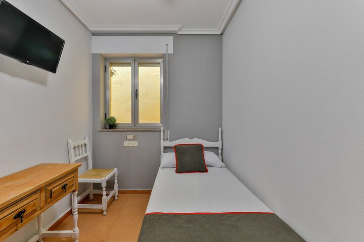 Room 29 of 31