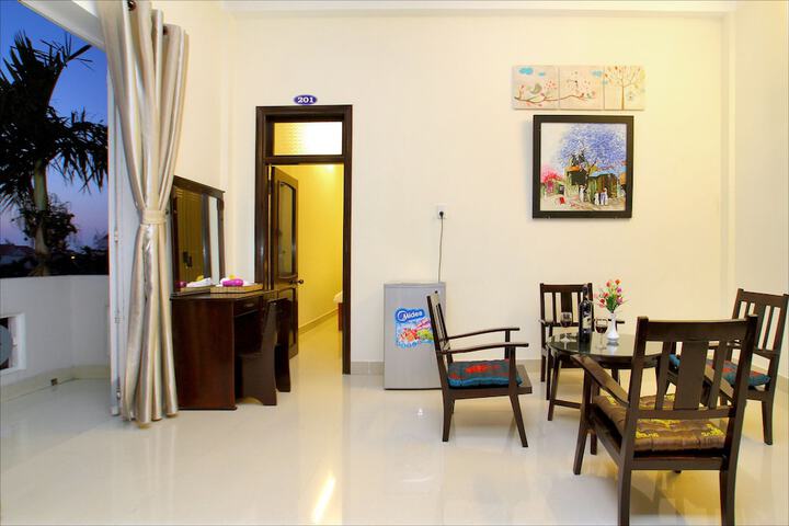 Room 15 of 23