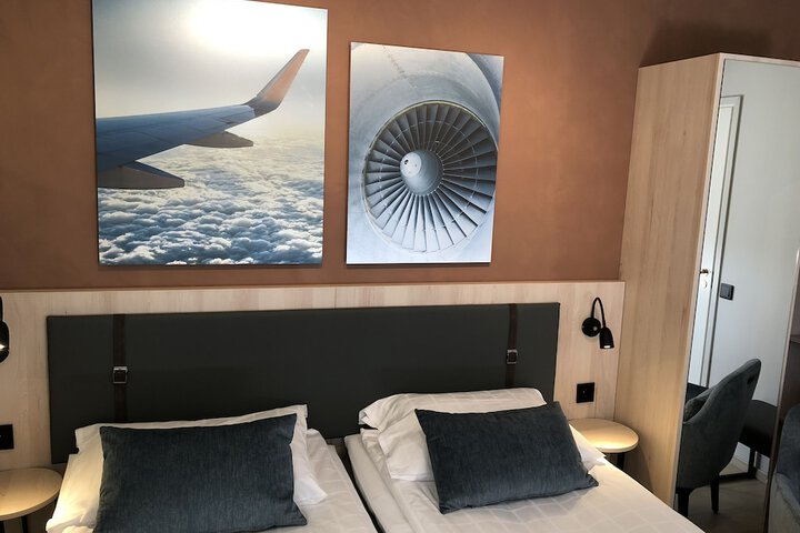 Room 21 of 64