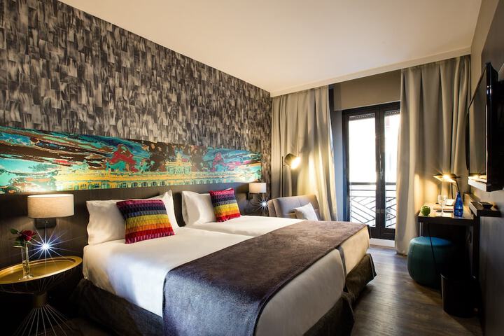 Room 21 of 56