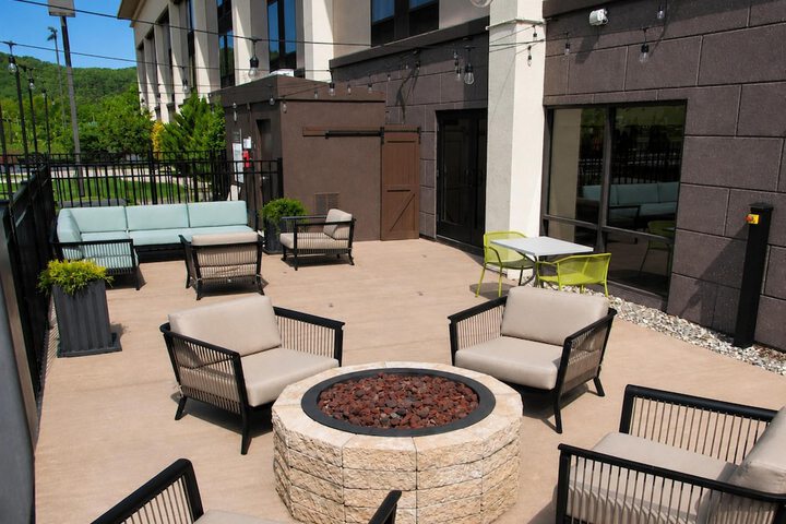 Terrace/Patio 51 of 60