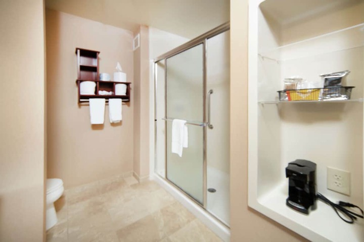 Bathroom shower