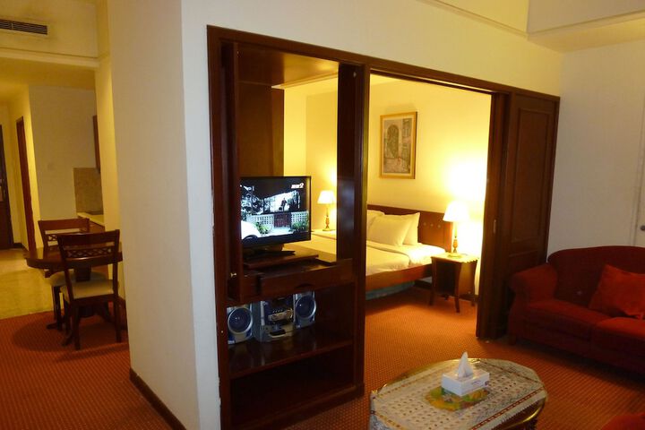 Room 29 of 63