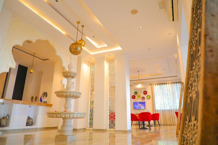 Hotel Interior 7 of 45