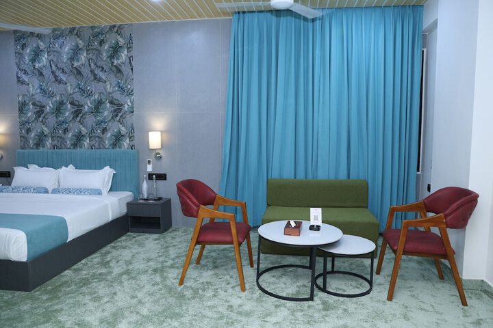 Room 3 of 19