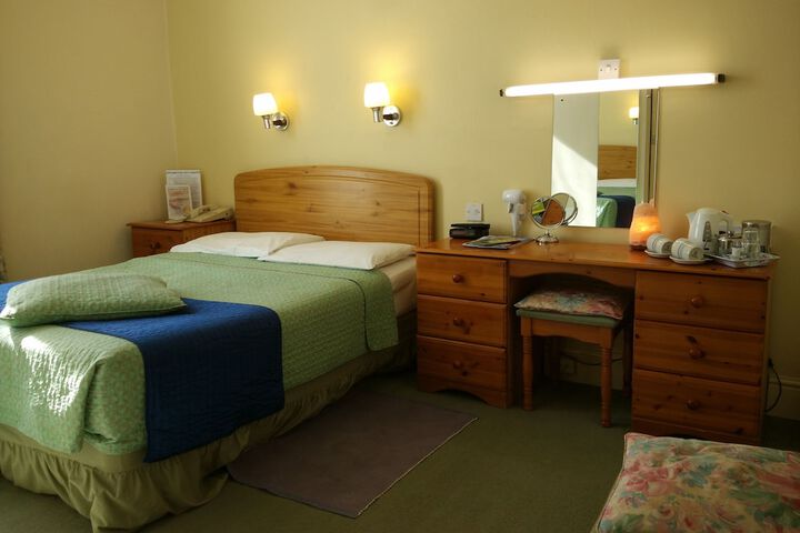 Room 18 of 45