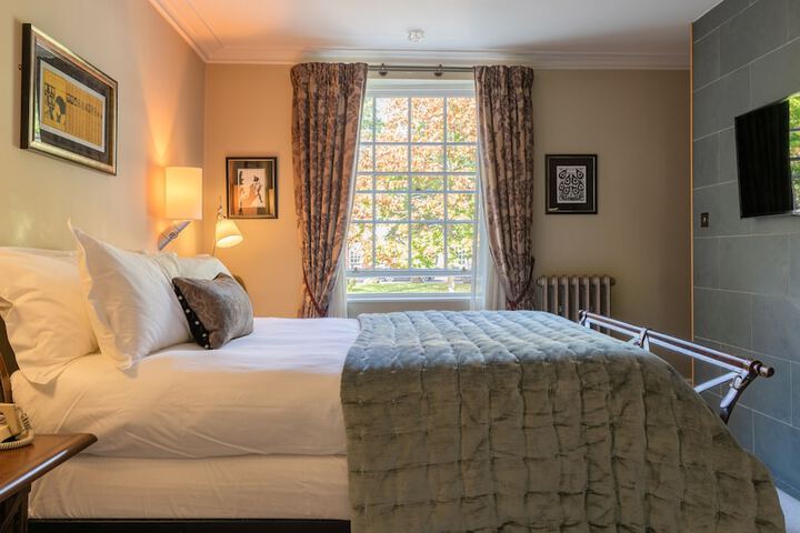 Room 46 of 75