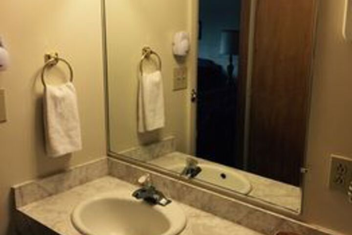 Room 2 of 21