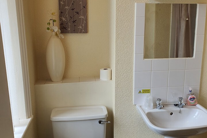 Room 73 of 97