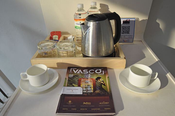 Breakfast/Coffee Service 42 of 47