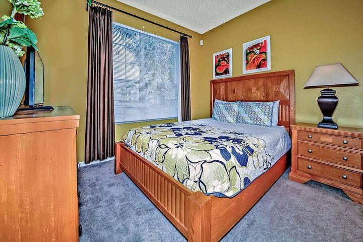 Room 2 of 24