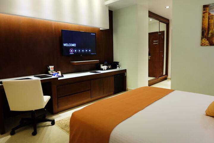 Room 10 of 63