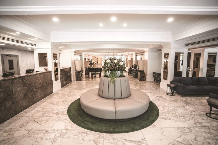 Hotel Lobby