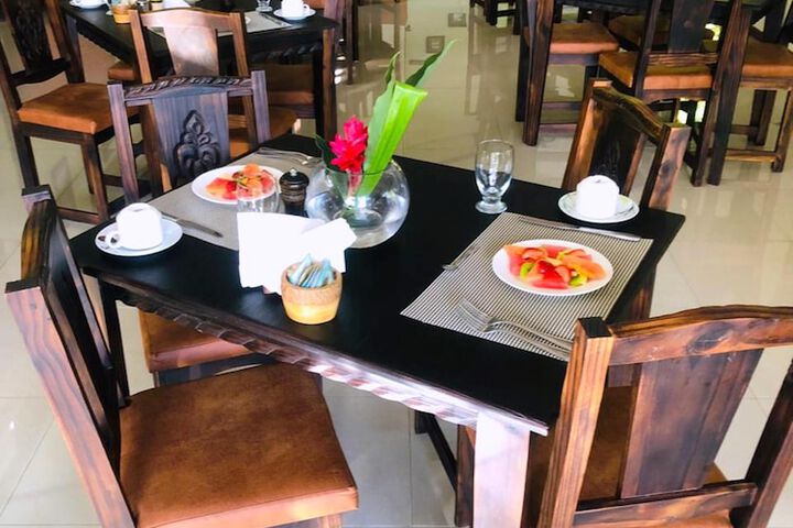 Breakfast/Coffee Service 134 of 159