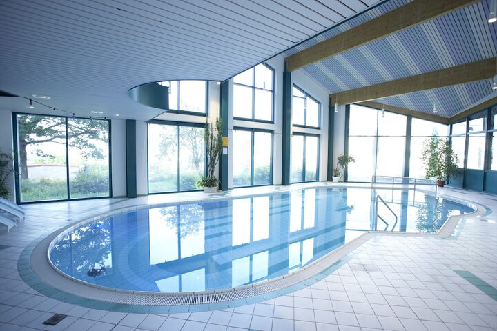 Pool Hotel
