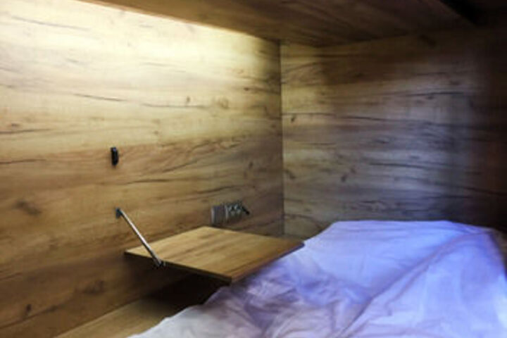 Room 13 of 25
