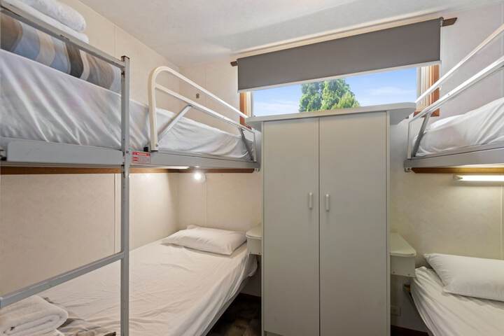 Room 22 of 139