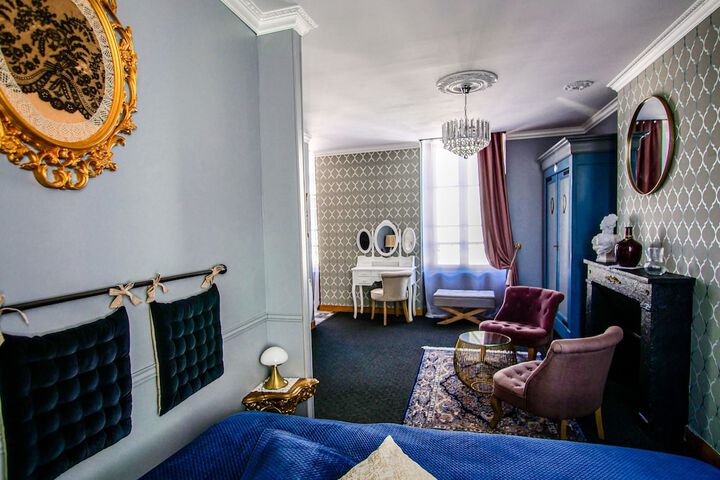 Room 3 of 35