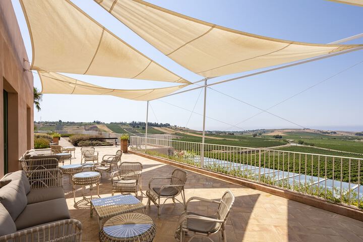 Terrace/Patio 80 of 82