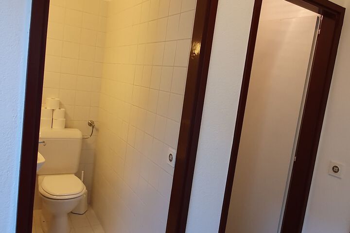 Room 7 of 47