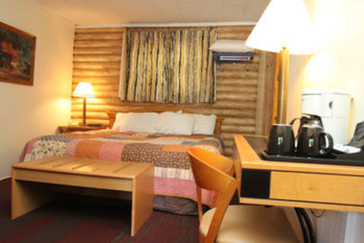 Room 41 of 46