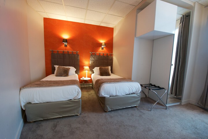 Room 20 of 47