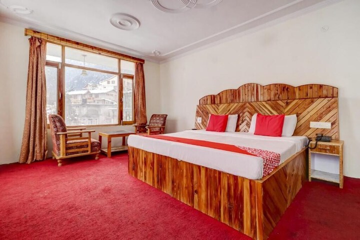 Room 10 of 21