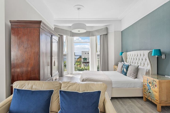 Room 21 of 70