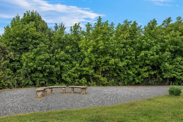 Hotel Exterior 50 of 56