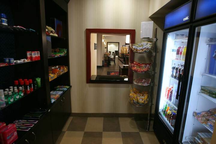 Snack bar