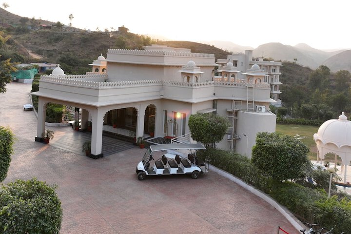 Hotel 68 of 74