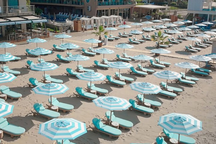 Beach 47 of 59