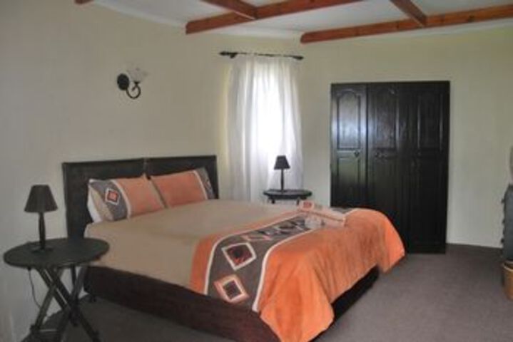 Room 6 of 39