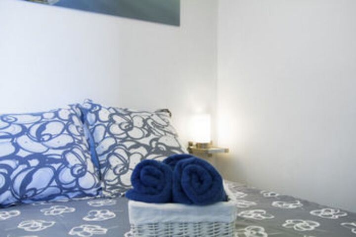 Room 16 of 27