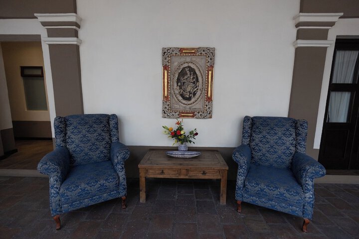 Room 15 of 48