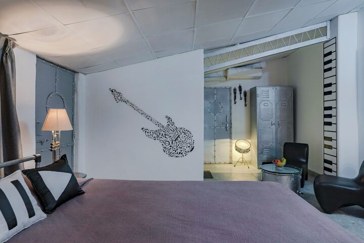 Room 18 of 41