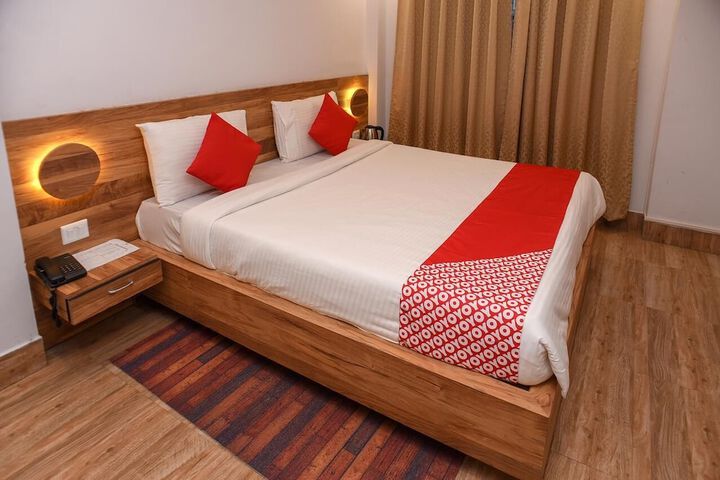Room 4 of 6
