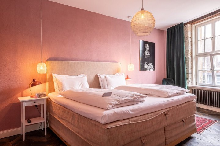 Room 21 of 72