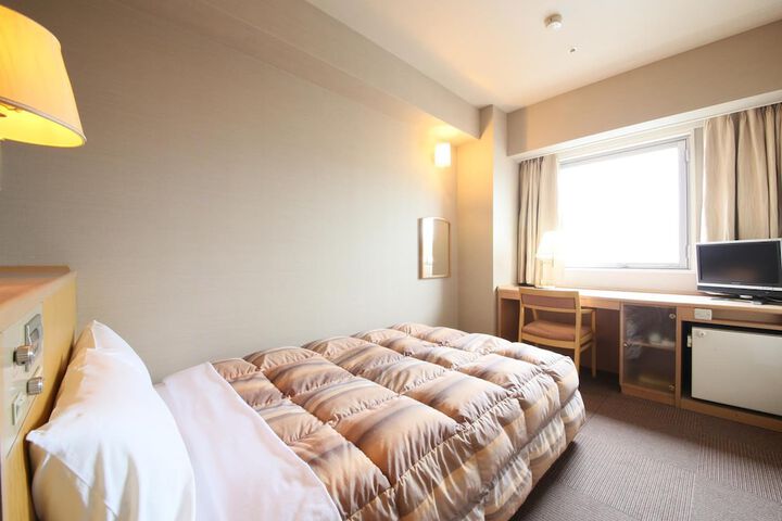 Room 10 of 53