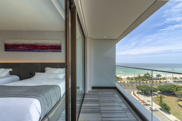 Room 46 of 104