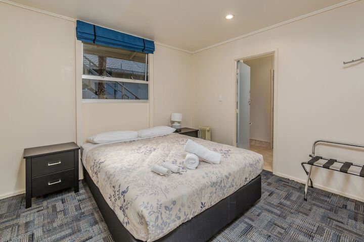 Room 4 of 46