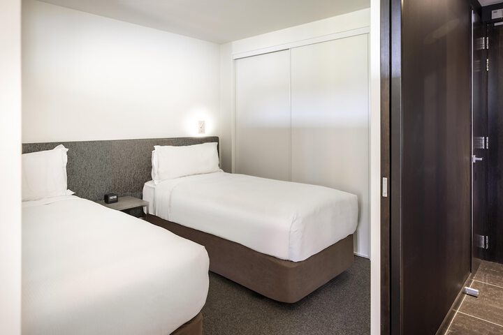 Room 19 of 109