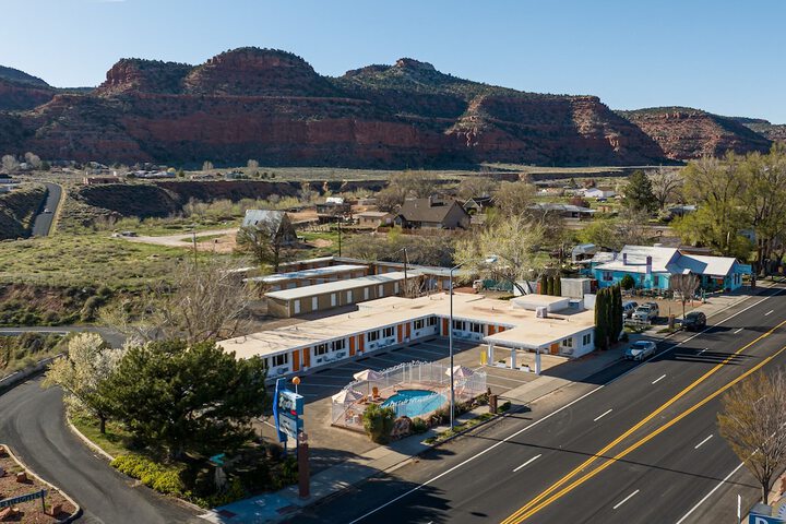 Hotel 65 of 105
