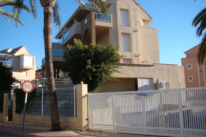 PUERTA PALMAR H6