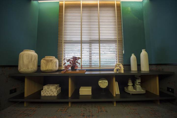 Room 40 of 63