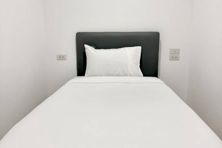 Room 22 of 60