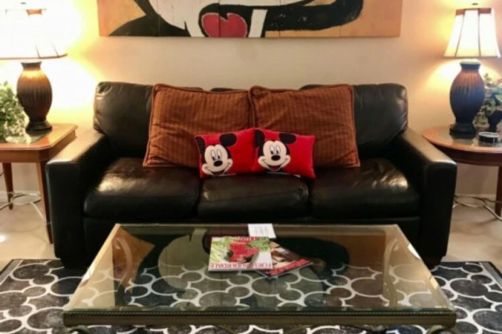 Room 14 of 28