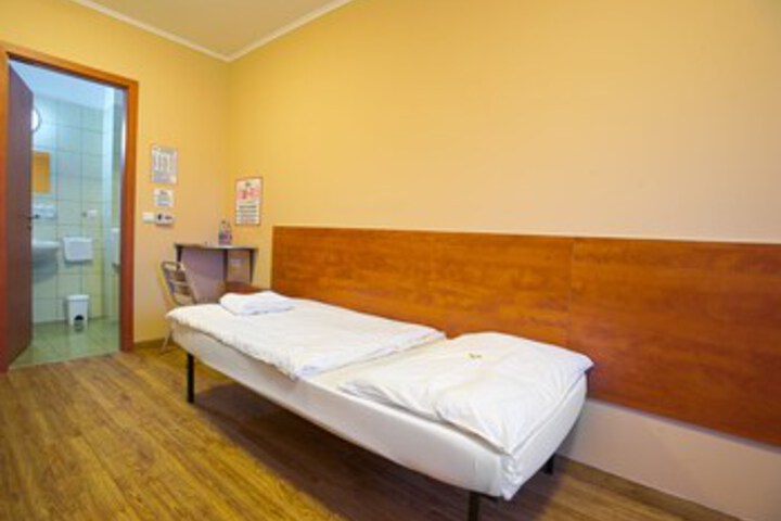 Room 19 of 22